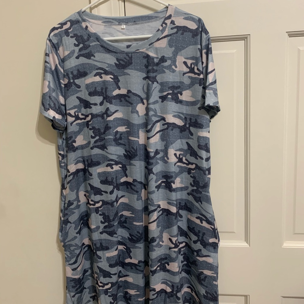 Camo dress with pockets